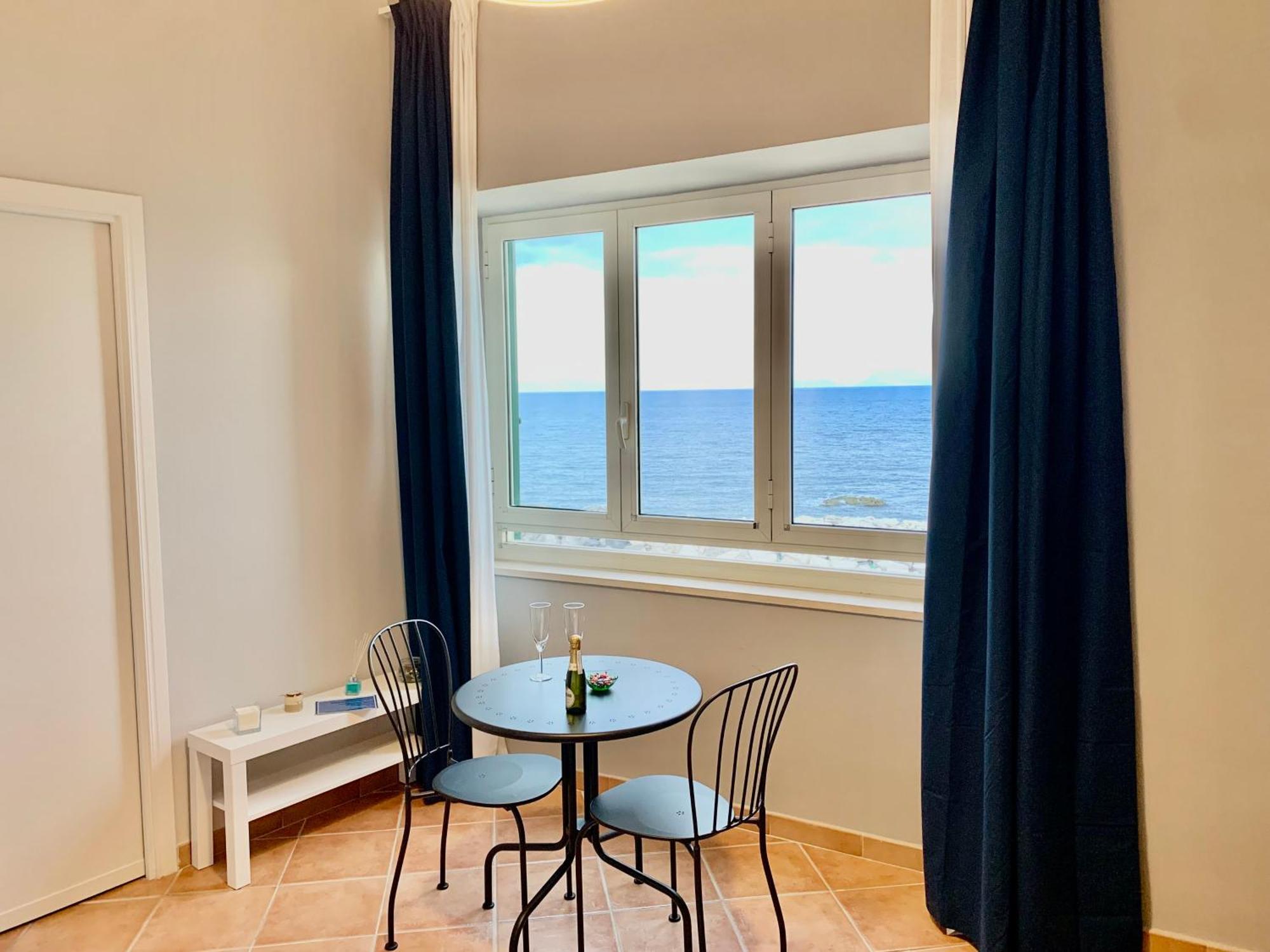 Artis Mare Bed & Breakfast Pozzuoli Eksteriør bilde